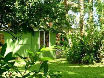 Bonjouir Lodge Paradise Teahupoo Exterior foto